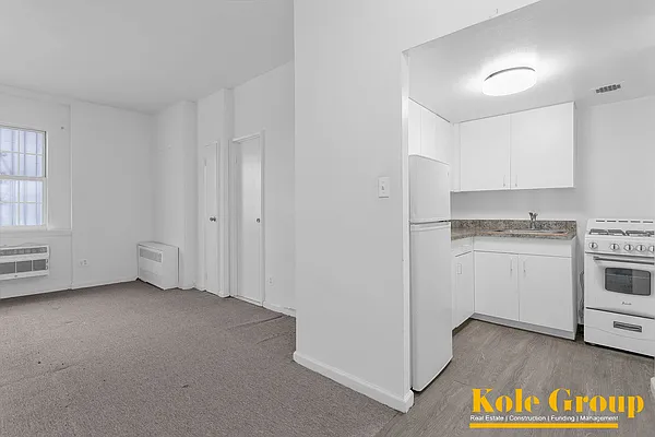 Rented by Kole Group | media 9