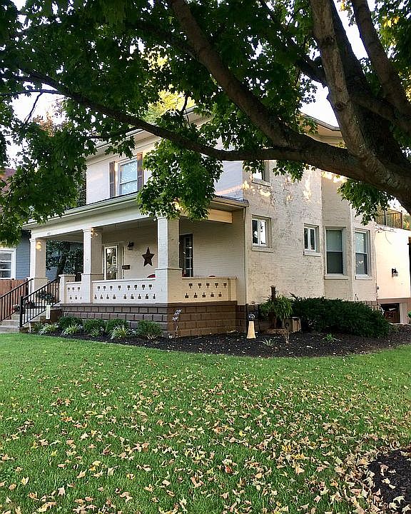 1st image of 902 Highland Ave