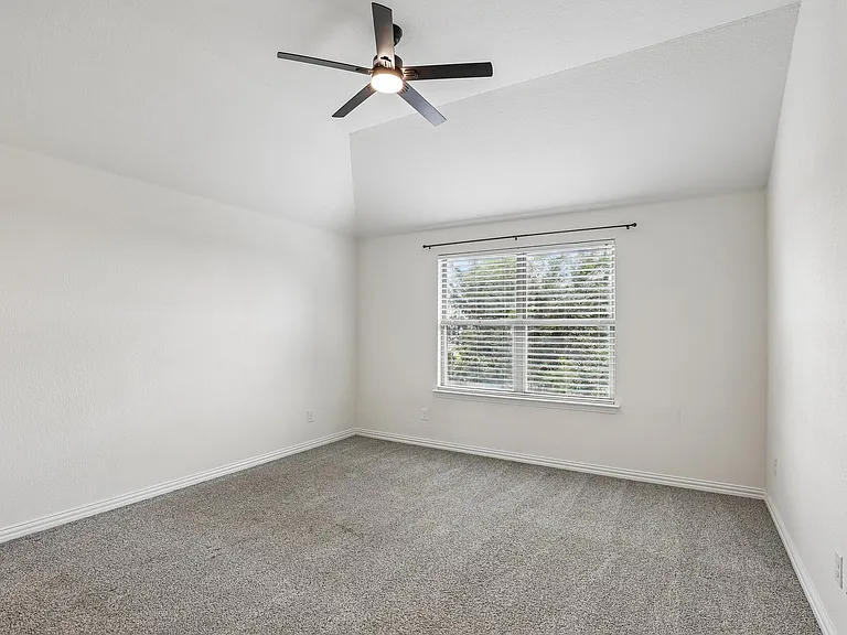 7228 Ridgepoint Dr — Photo 22