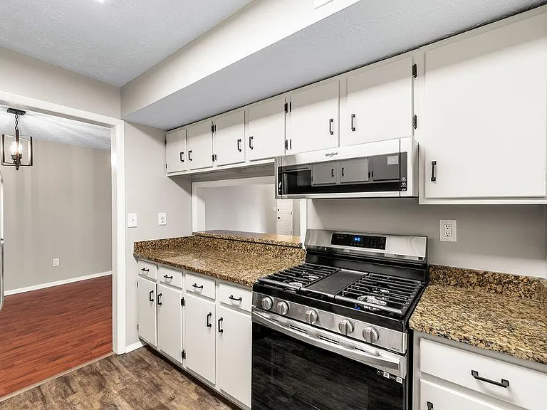 516 Park Ridge Cir — Photo 8