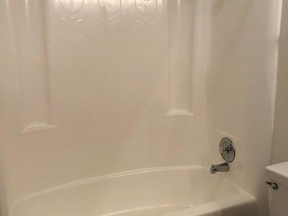5th image of 781 S Nardo Ave APT O6