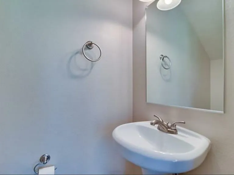 1528 Aldra Dr — Photo 18