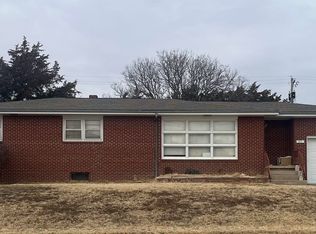 1511 Montgomery St, Hays, KS 67601