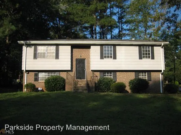 196 Montego Cir, Riverdale, GA 30274