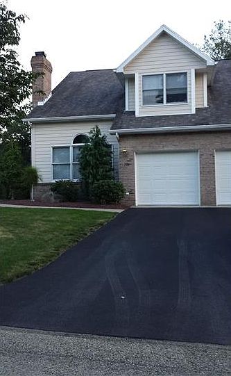 2nd image of 101 Point View Ct