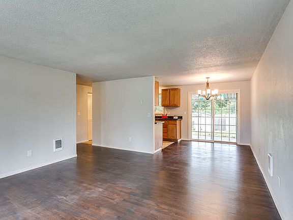 5th image of 6902 146th St SW