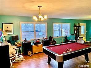 4th image of 2190 Goddard Rd