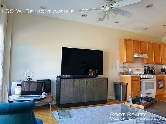 3rd image of 2155 W Belmont Ave APT 2F