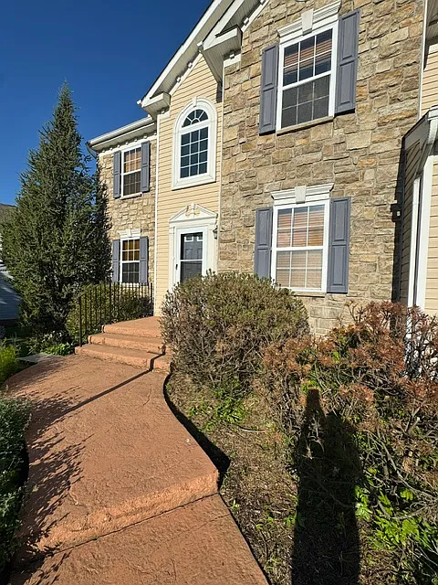 Building Photo - 137 Tuscany Estates Dr