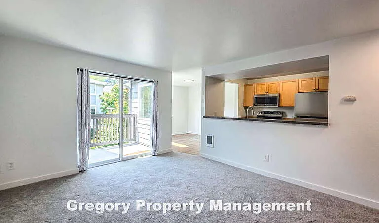 6700 NE 182nd St #B302 — Photo 7
