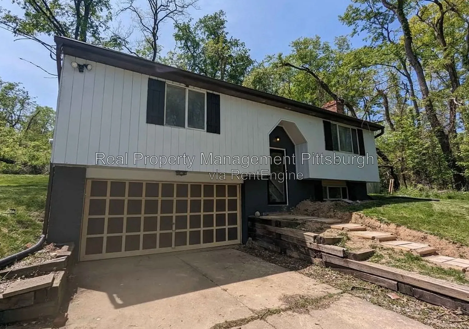 3 bed, 1.0 bath, 1000 sqft, $1,995 — Photo 1