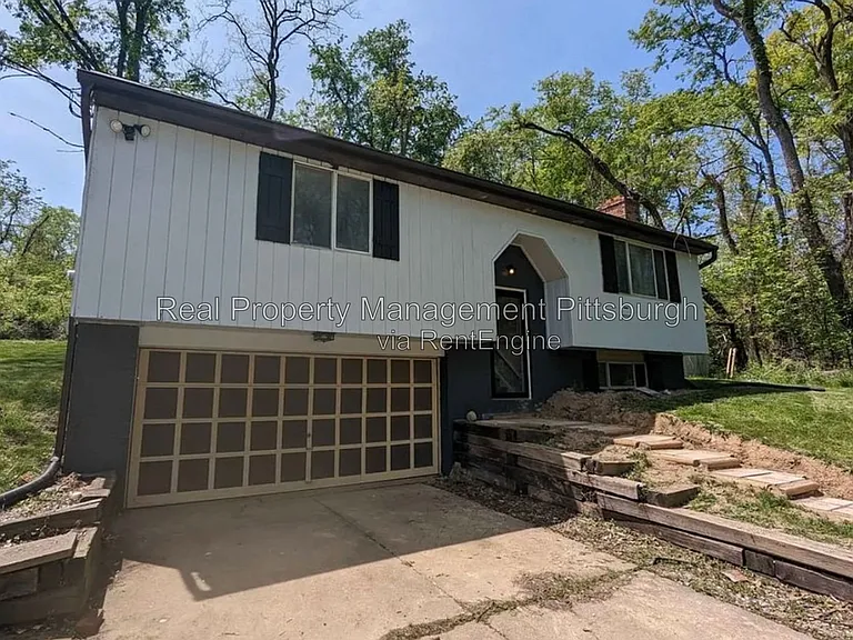 90 Walker Rd — Photo 1