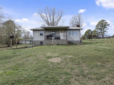 19227 E Black Oak Rd, Fayetteville, AR, 72701