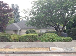 6956 57th Ave NE, Seattle, WA 98115