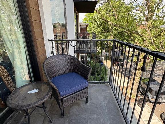2nd image of 408 Fenimore St #3F