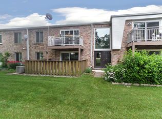 4412 W Euclid Ave #1C, Rolling Meadows, IL 60008