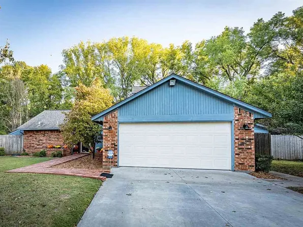 913 NE Bob White Rd, Lawton, OK 73507