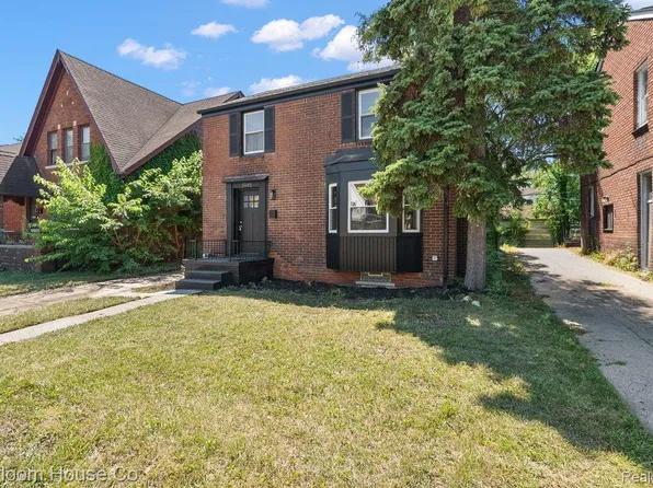 3945 Devonshire Rd, Detroit, MI 48224