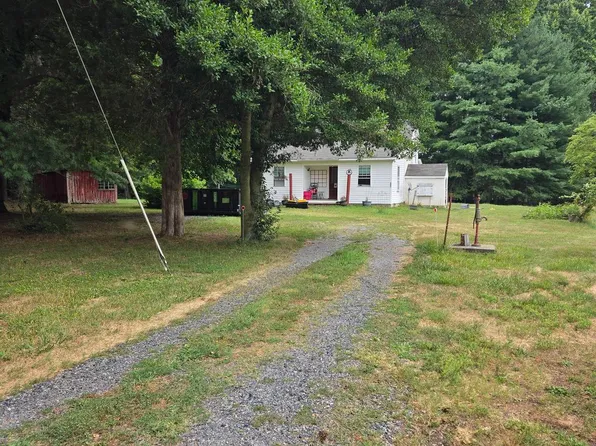 13786 Mountain Rd, Purcellville, VA 20132