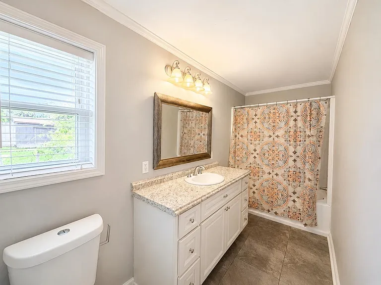 2655 W Main St — Photo 8