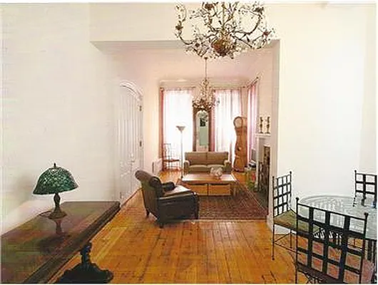 Rented by Erin Brennan, LREB | media 4