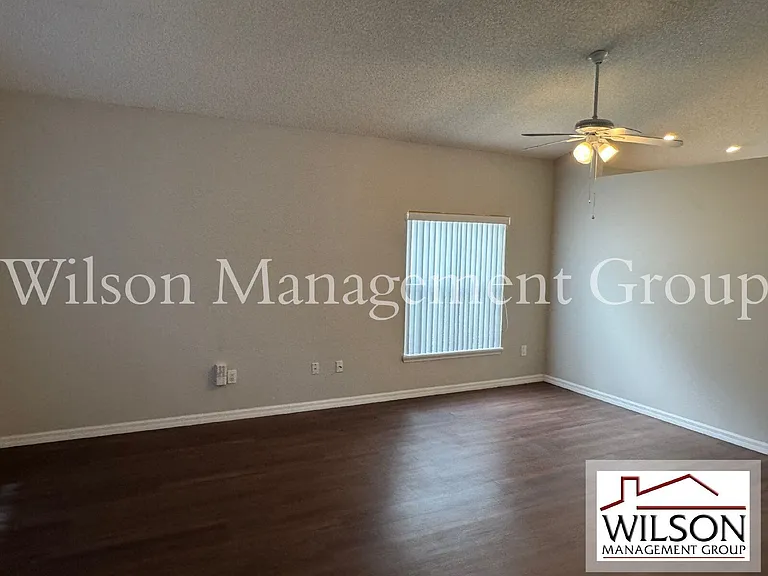 4944 Waterside Pointe Cir — Photo 3
