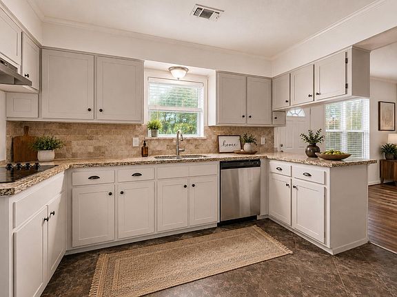 4th image of 2717 Hillshire Dr