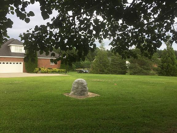 2nd image of 100 Northfort Dr