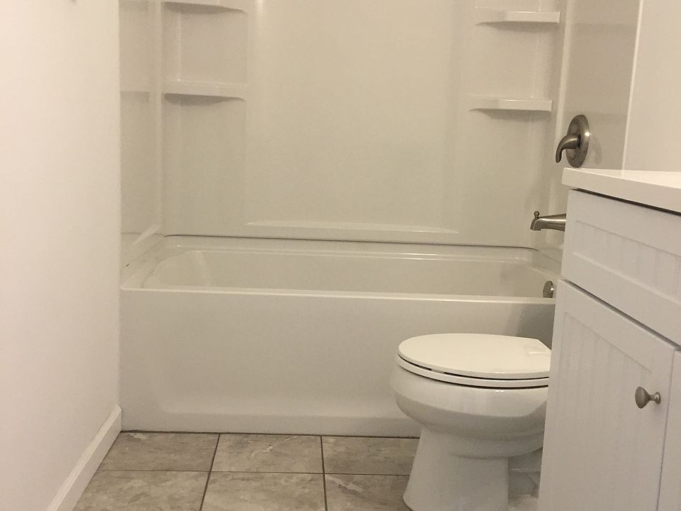 2nd image of 3521 Lafayette St
