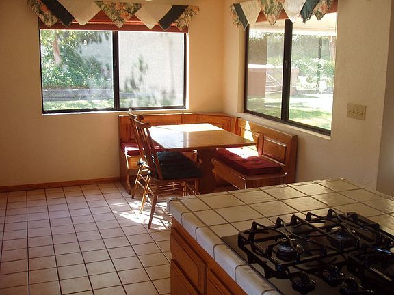 5th image of 1025 Hawaii Pl