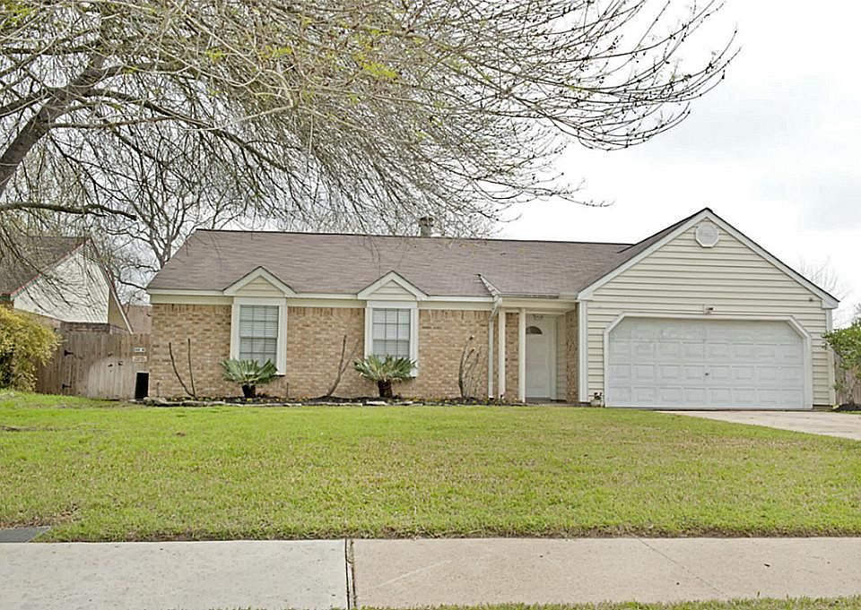 This home is maintenance free with a brick and siding exterior.
