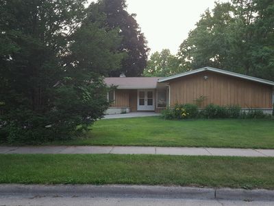 1002 Greenwich Dr, Madison, WI, 53711