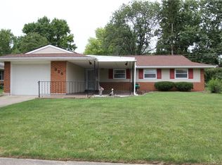 325 Brownstone Dr, Englewood, OH