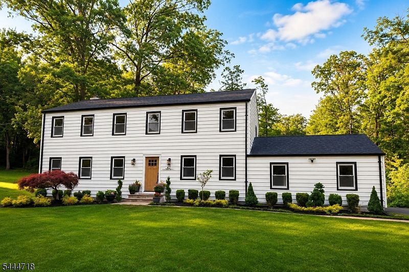 1st image of 47 FIELDSTONE DRIVE