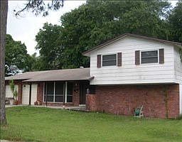 1st image of 7108 Hazelhurst Ct
