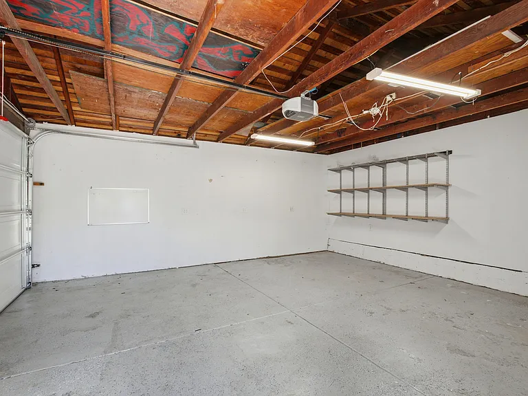 1680 Grove Way — Photo 35