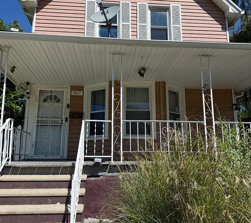 8817 Blaine Ave