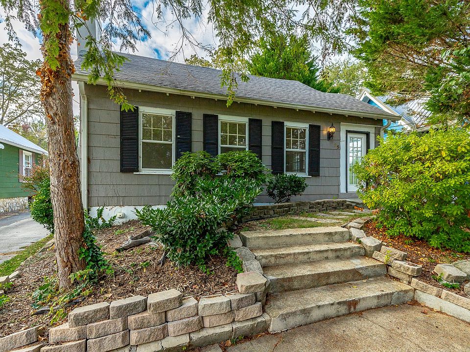 1st image of 25 Vista Dr