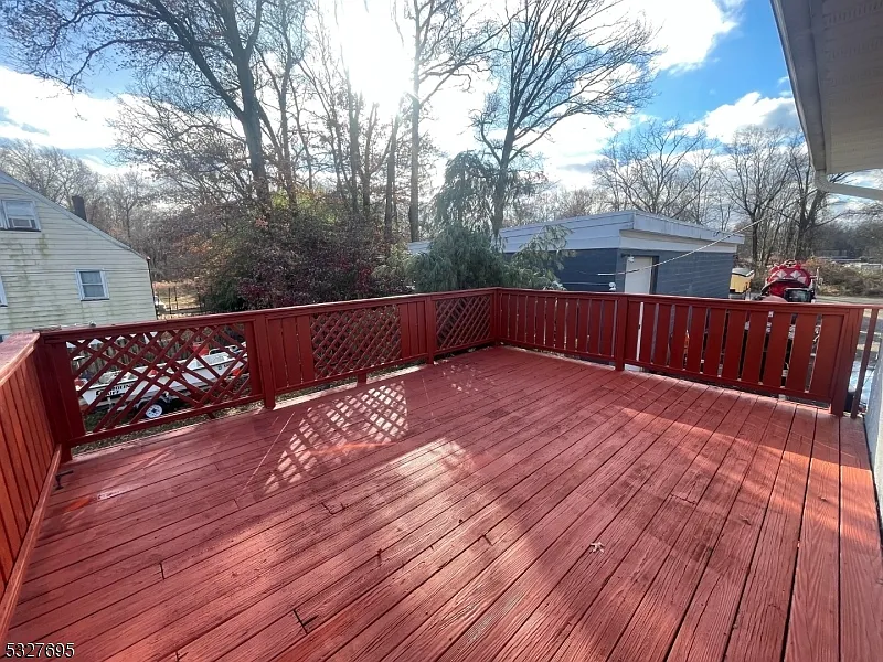 52 Ferrara Ave, Wayne, NJ 07470 — Photo 4