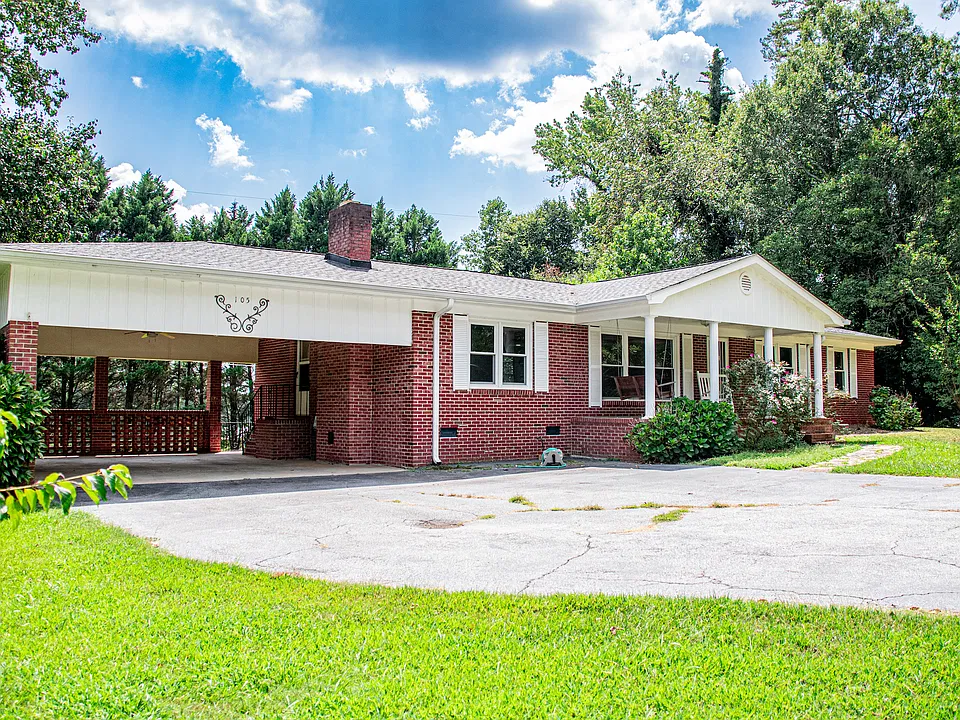 105 Sharp Dr