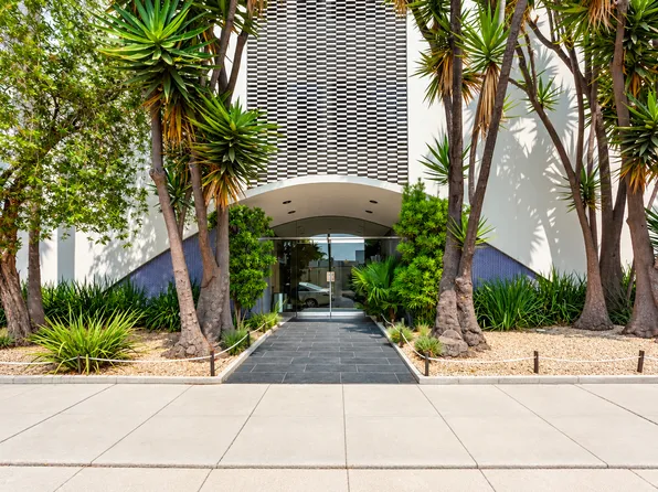 6617 Orange Street, 6617 Orange St APT 301, Los Angeles, CA 90048