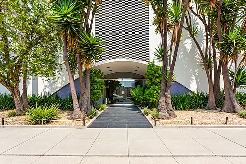 Floor plan 301
