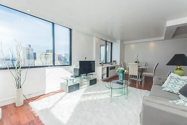 Sold by Keller Williams NYC | media 4