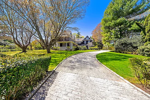 132 Ocean Rd Photo 1