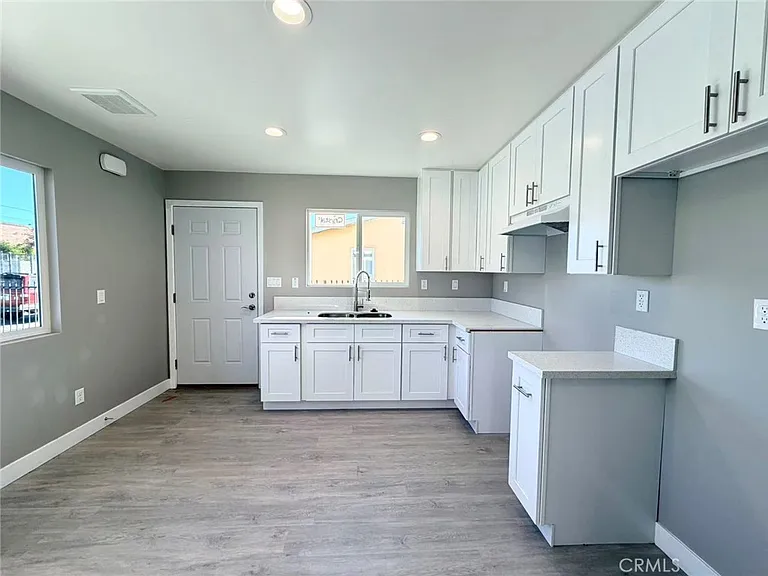 621 Leonard Ave #621A — Photo 4