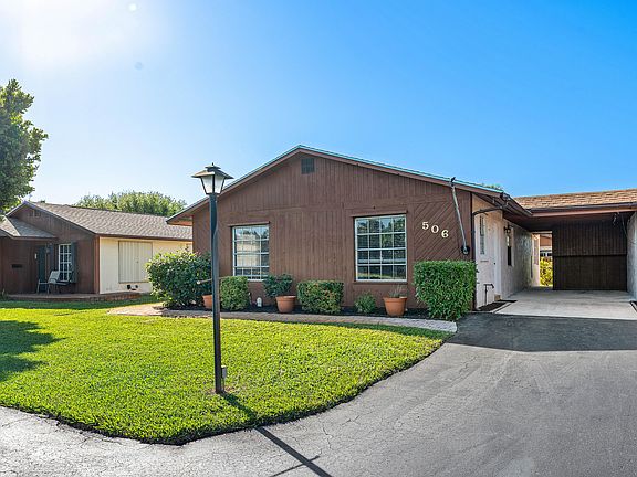 3rd image of 506 SE 27th Lane