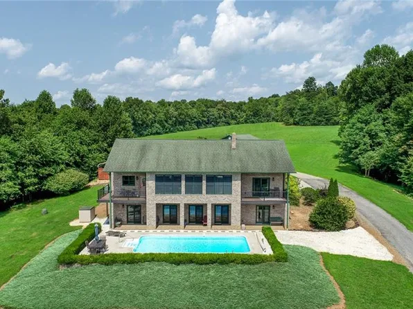 2094 Weldon Smith Rd, Lawsonville, NC 27022