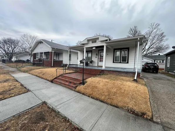 1172 E Locust St, Vincennes, IN 47591