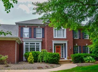 4887 Staffordshire Court Cir NW, Canton, OH