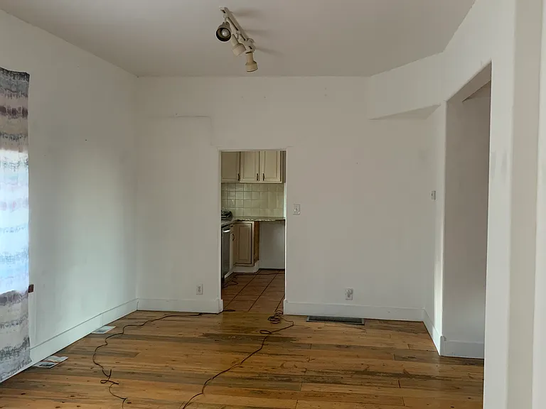 883 Knox Ct — Photo 5